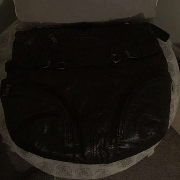 Purse 👜 super cute! - Picture 2 of 3